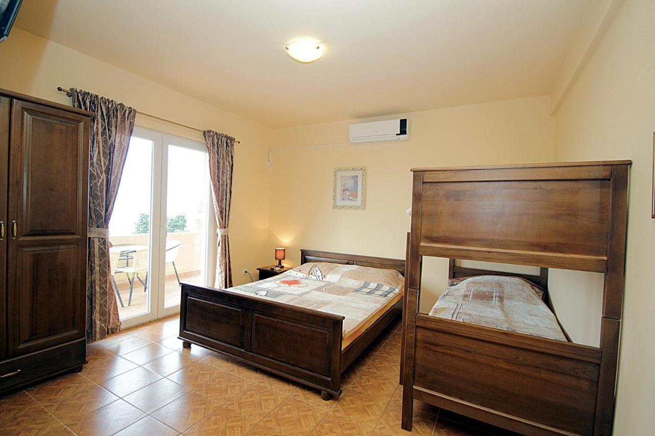 Villa Jupok Bar Dış mekan fotoğraf