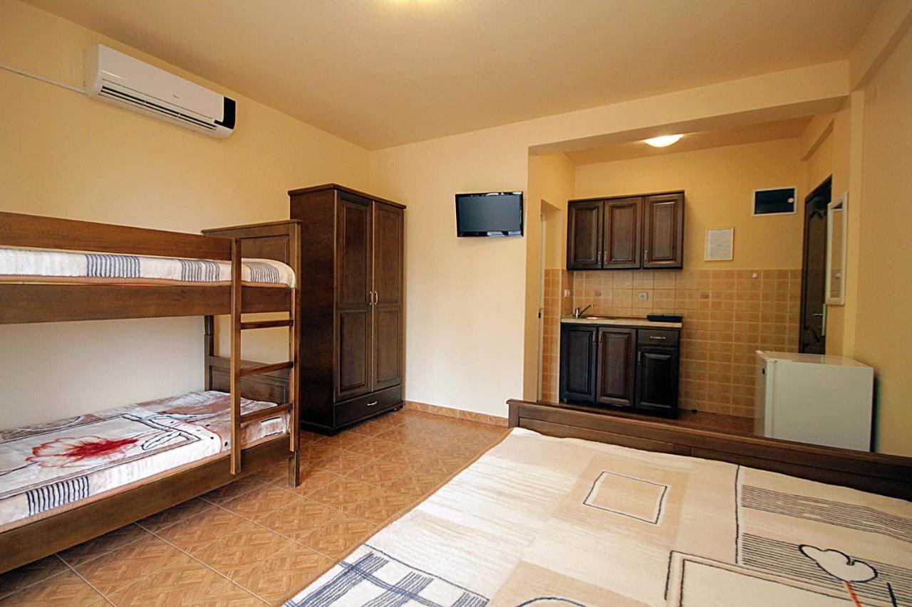Villa Jupok Bar Dış mekan fotoğraf