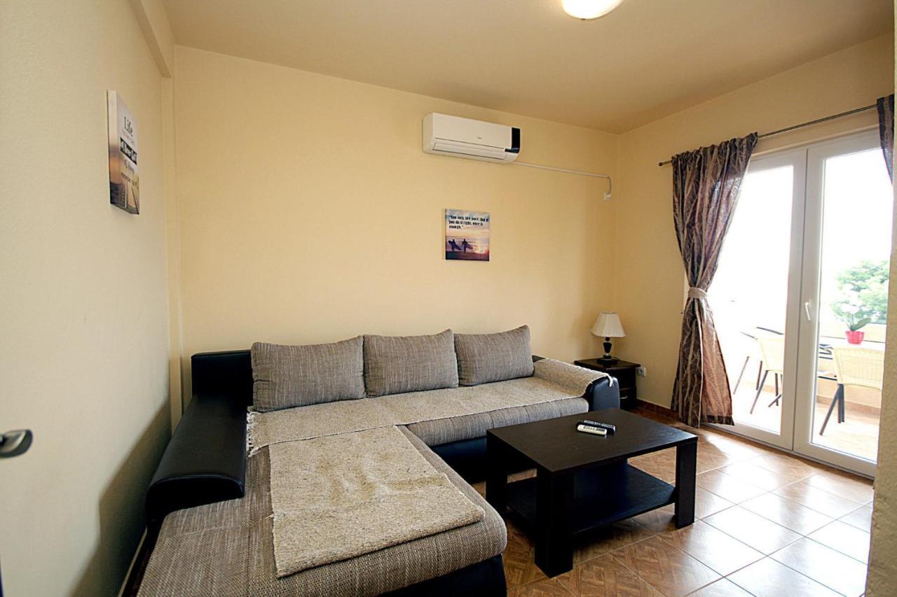 Villa Jupok Bar Dış mekan fotoğraf