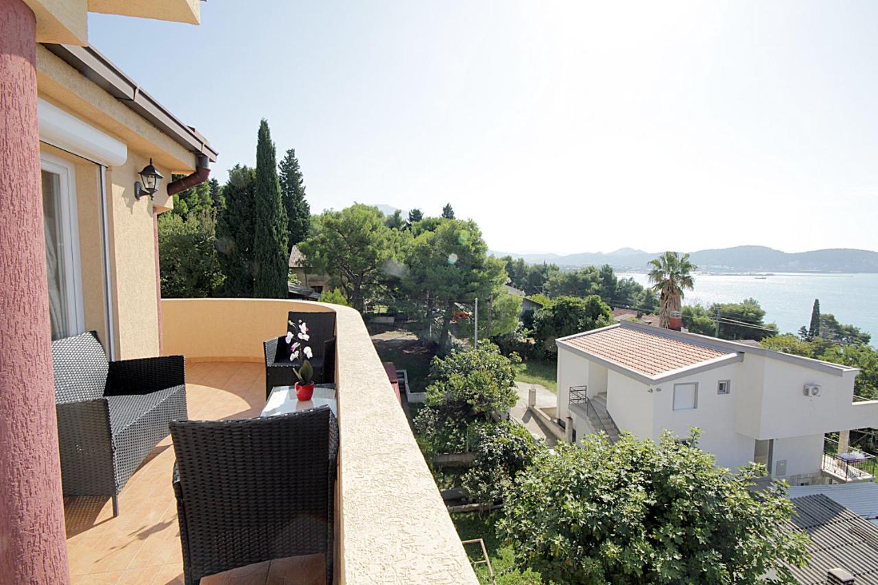 Villa Jupok Bar Dış mekan fotoğraf