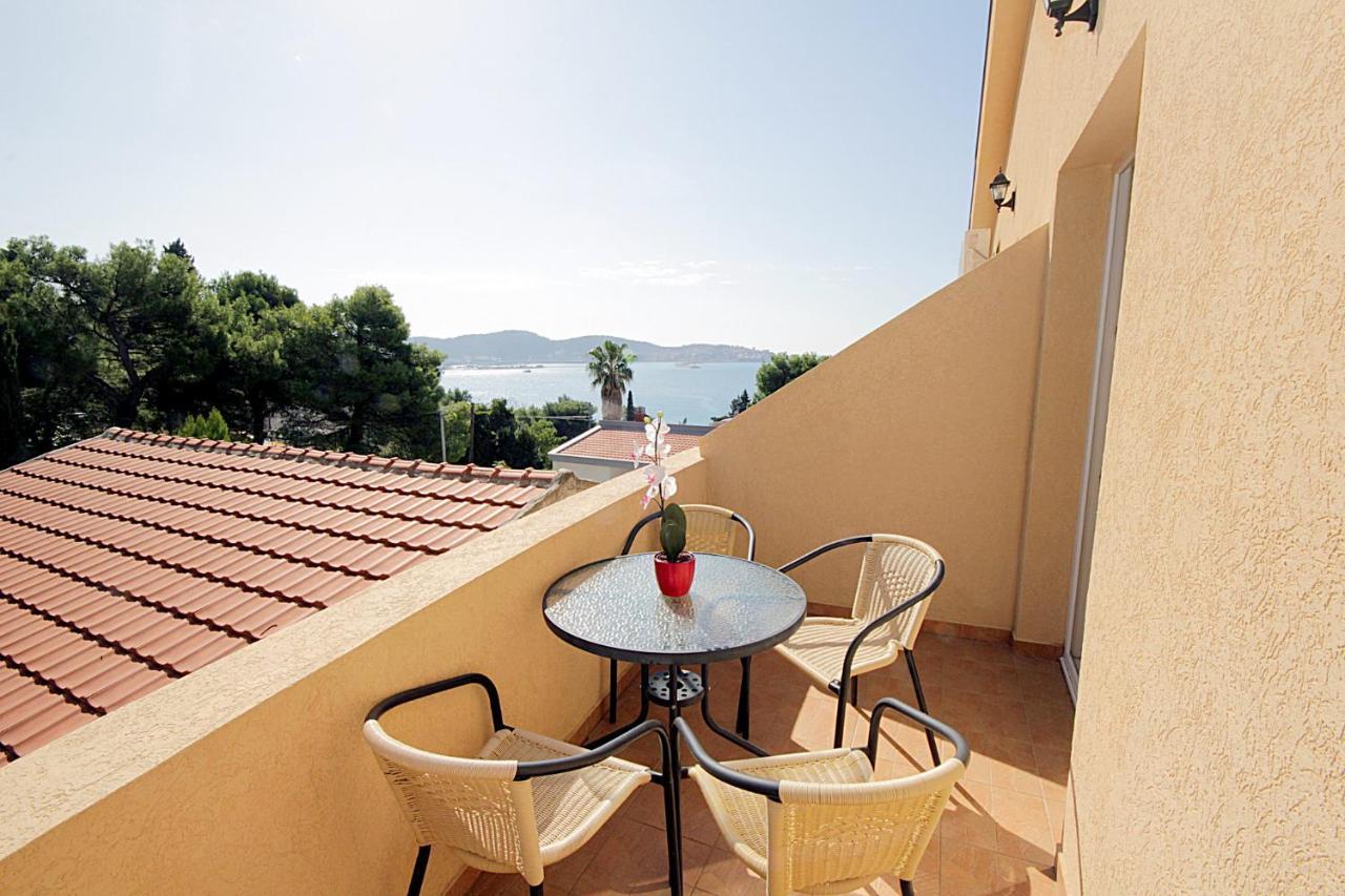 Villa Jupok Bar Dış mekan fotoğraf