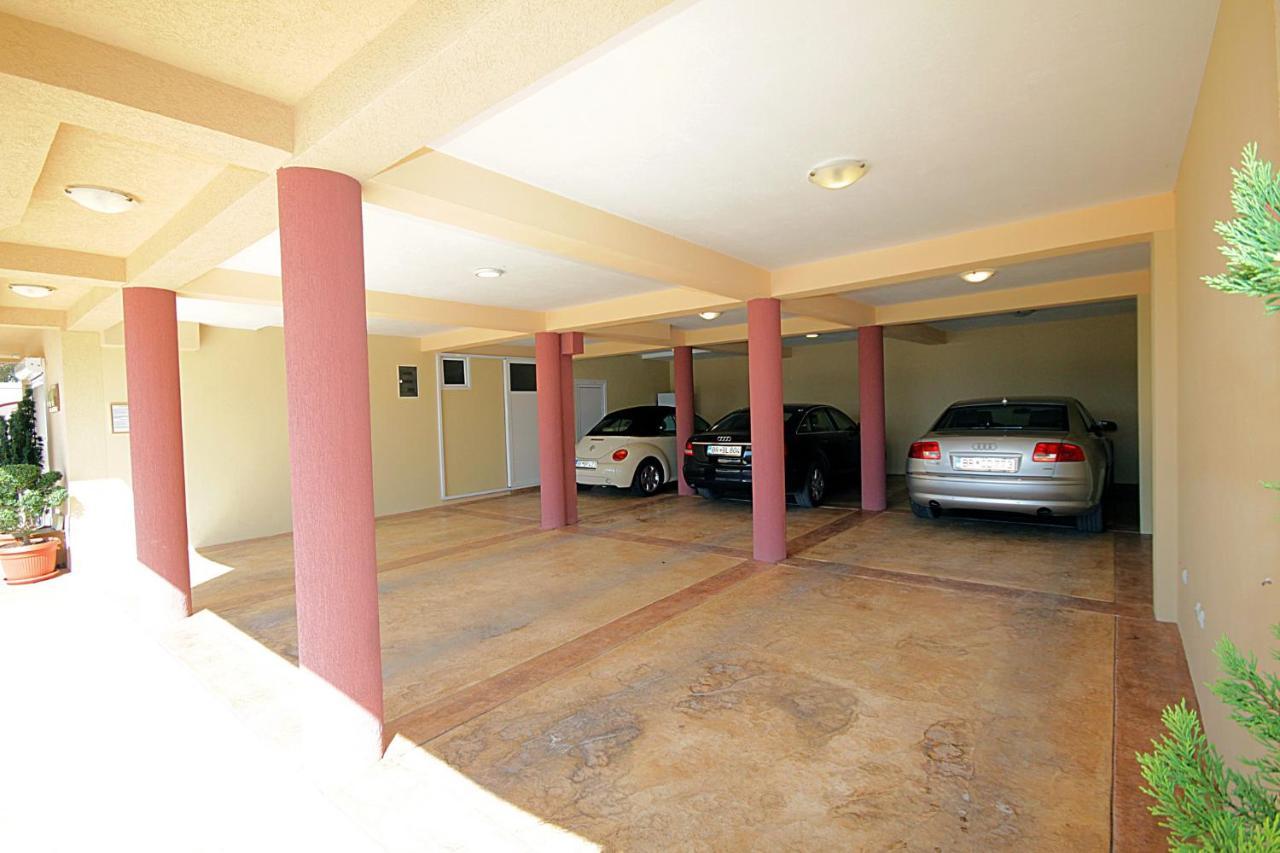 Villa Jupok Bar Dış mekan fotoğraf
