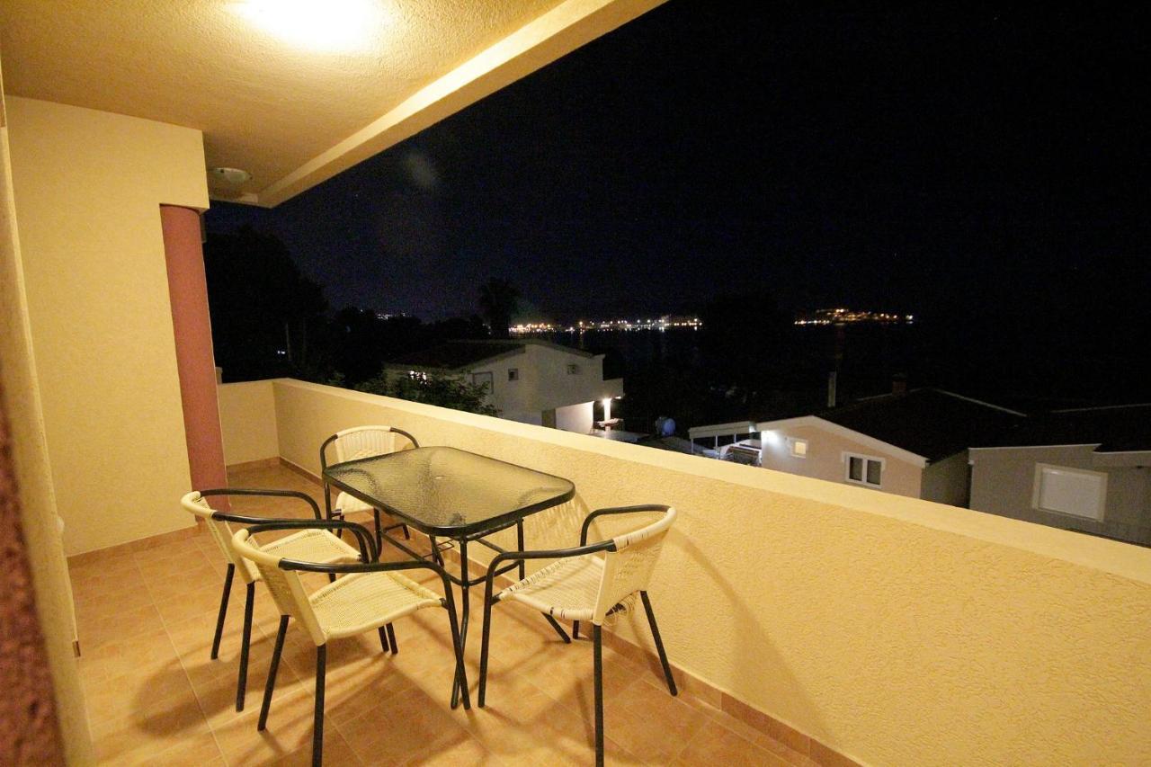 Villa Jupok Bar Dış mekan fotoğraf