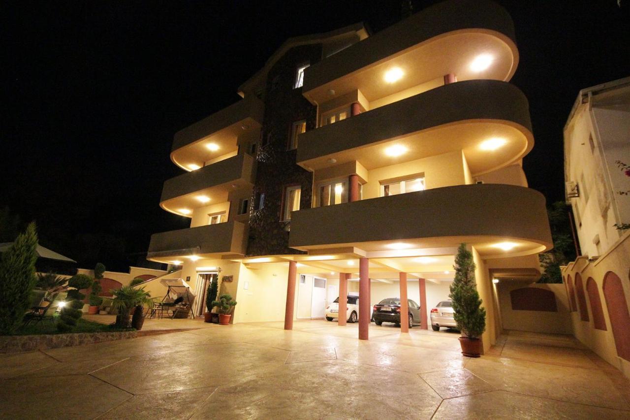 Villa Jupok Bar Dış mekan fotoğraf