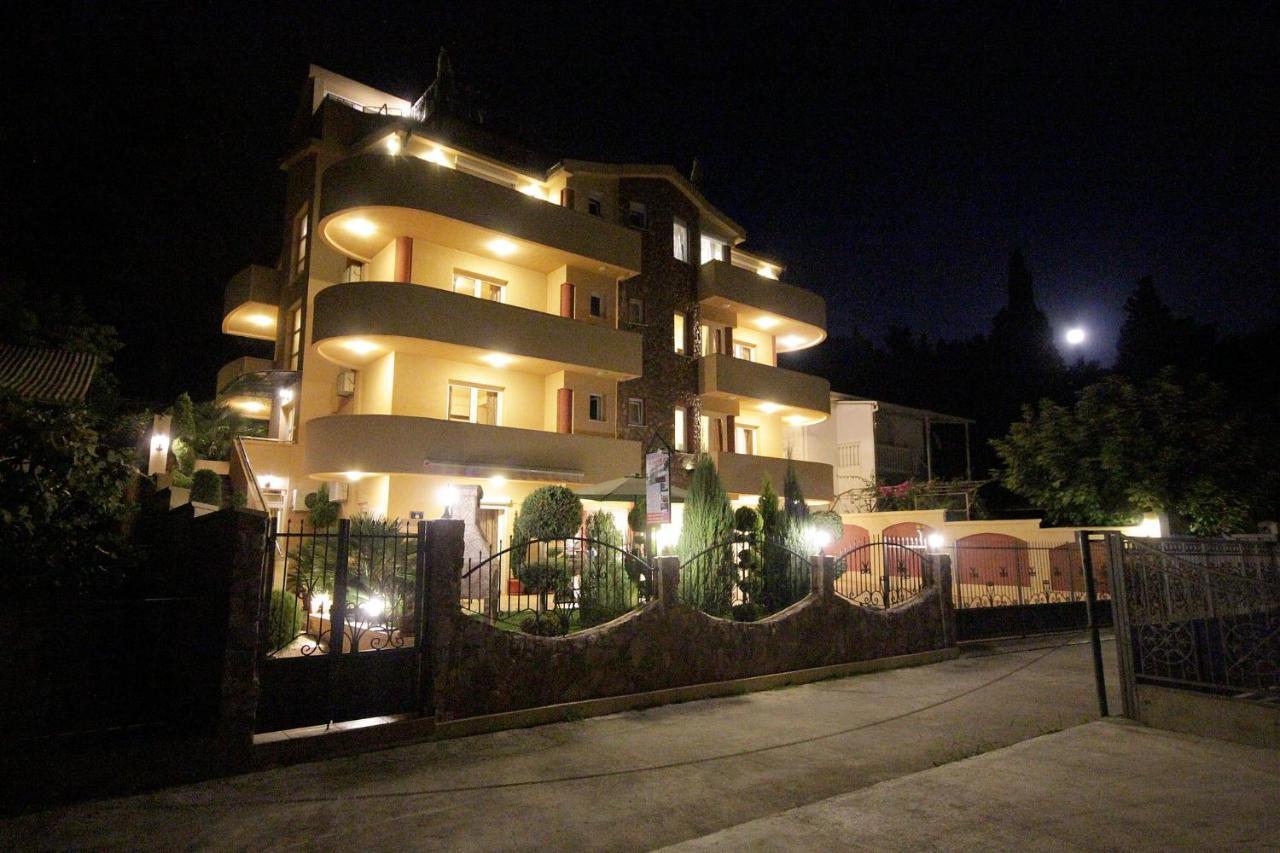 Villa Jupok Bar Dış mekan fotoğraf